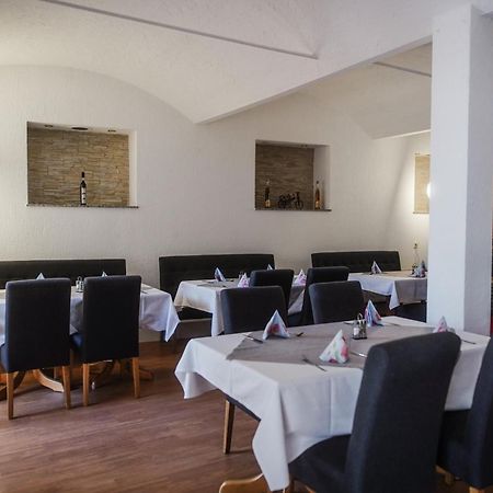 Hotel Erlenbacher Hof Bad Homburg vor der Höhe Buitenkant foto