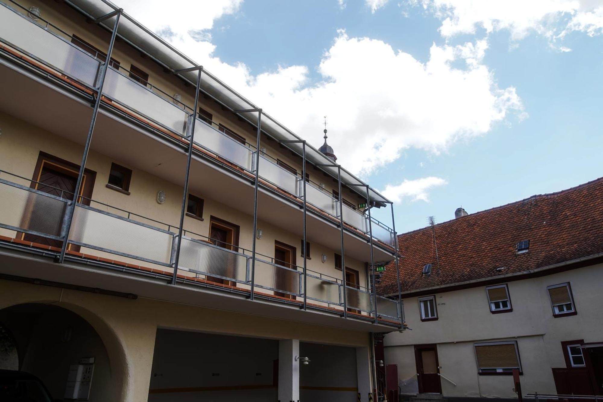 Hotel Erlenbacher Hof Bad Homburg vor der Höhe Buitenkant foto